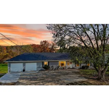 824 N Pennsylvania Wellston OH 45692 Residential