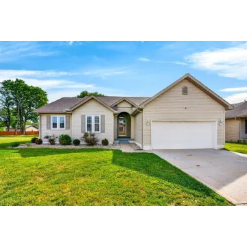 9 Cavalier Court Chillicothe OH 45601 Residential