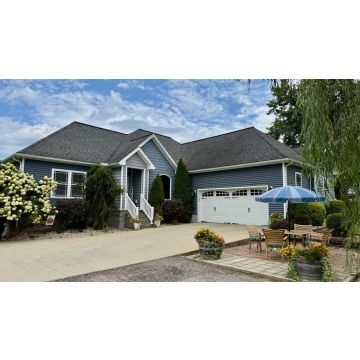 182 Pleasant Grove Road Jackson OH 45640 Residential