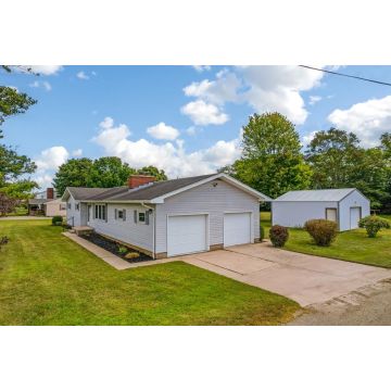 198 Stinson Drive Clarksburg OH 43115 Residential