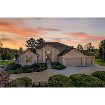 533 Aaron Ave Jackson OH 45640 Residential