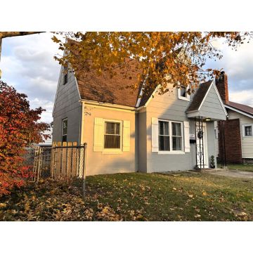 225 N Sugar Street Chillicothe OH 45601 Residential